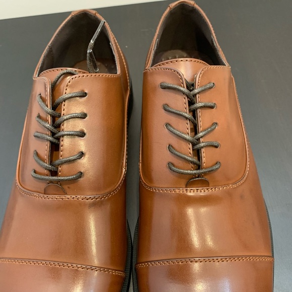 Unlisted by Kenneth Cole- men’s Oxford shoes - Picture 6 of 8